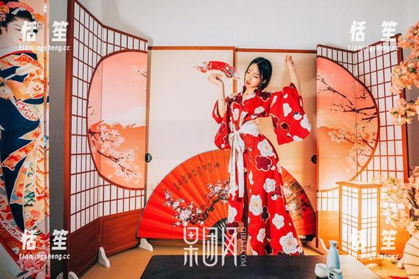 GIRLT果团网 – 陈雅漫私拍图集：丝袜之下，藏着多少故事？