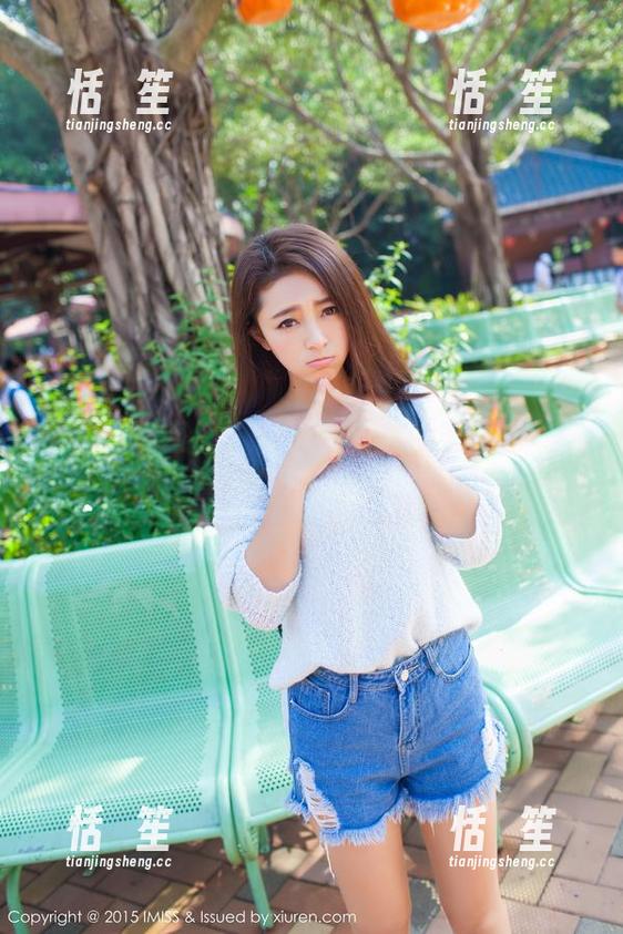 IMiss爱蜜社-萌奈子 IMiss爱蜜社 - 萌奈子的自拍新作品:这光线打得,仿佛她就在我面前!