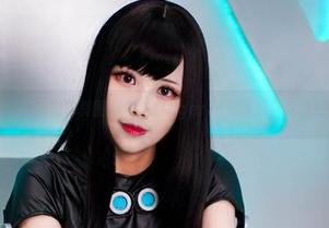 在KaYa萱的写真图册中，Lingerie是诱惑，也是故事！