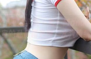 MFStar模范学院 – 看！Manuela玛鲁娜在浴室的私房精选图，水汽缭绕的诱惑