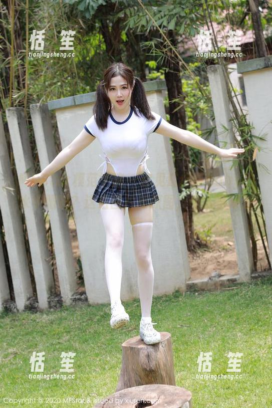 MFStar模范学院-佟蔓baby MFStar模范学院 - 你见过佟蔓baby的水手服吗?这组图片和原图,令人直呼过瘾