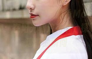 MiiTao蜜桃社 – 跟随静香Mandy的海边作品集：在阳光和浪花中，探寻每一个迷离的瞬间