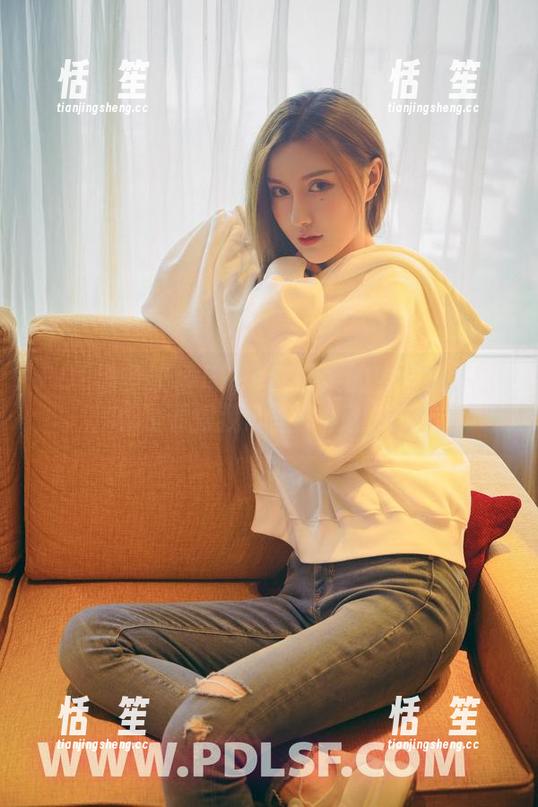 PDL潘多拉-Ellie艾栗栗 PDL潘多拉 - Ellie艾栗栗的牛仔裤写真,真是看得我心里小鹿乱撞啊!