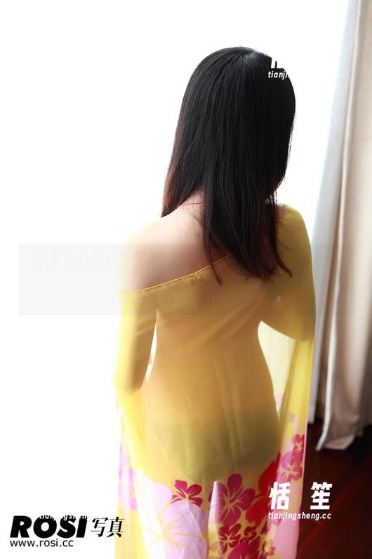 ROSI 看了ROSI女王的作品,瞬间觉得自己的网盘太无趣了!