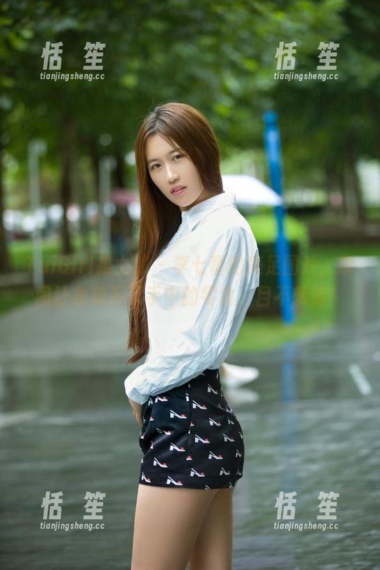 TuiGirl推女郎-李七喜 TuiGirl推女郎 - 李七喜的美足图片,瞬间让我放下了手中的零食,目不转睛!