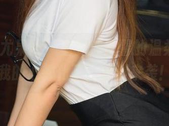 UGirls尤果网 – 看到沈诺馨的温柔原图，我的心都化了，福利来袭！