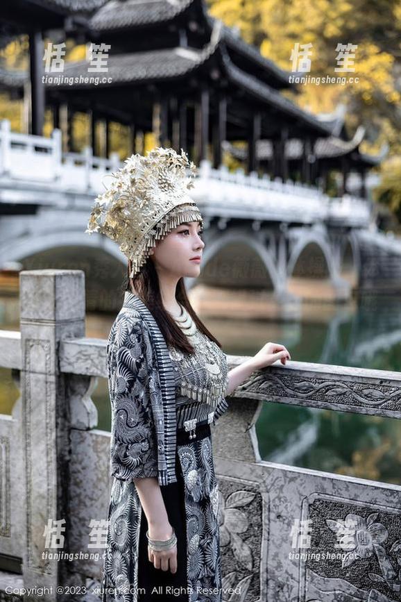 Xiuren秀人网-Arude薇薇 Xiuren秀人网 - Arude薇薇的体操服,体操和风情的完美结合!别错过免费的图包哦!