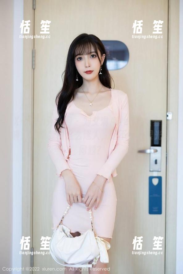 Xiuren秀人网-刘艾琳Allen Xiuren秀人网 - 刘艾琳Allen的全套写真:眼镜变得这么迷人,是不是我眼光有问题?