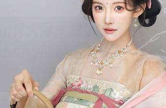 Xiuren秀人网 – 把你的情感都寄托在这包娜娜baby的御姐作品里，大概就是我这周末的计划了！