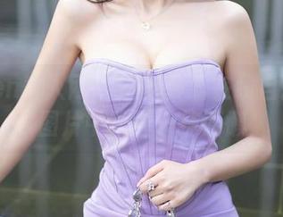 Xiuren秀人网 – 李丽莎的在线自拍——图片中的那一抹慵懒