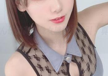 被けん研的高清兔女郎照片吸引，真是无法自拔！