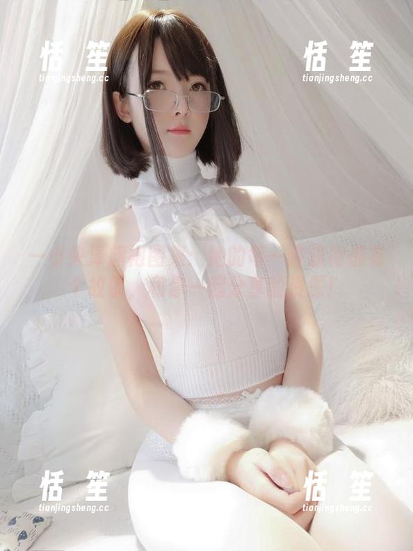 一小央泽 一小央泽旗袍图集:她的每一件旗袍都有个故事,和你一起分享的资源!