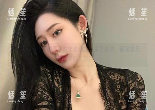 不爱笑的赛琳 微密圈 - 不爱笑的赛琳的全套作品,完美身材,请勿靠近,太吸引人了!