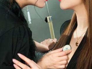 丽柜 – 最新来袭！司琪的夏日图集，真是藏不住的甜美气息。