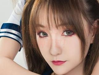 丽柜 – 心心的写真真是艺术，高清美脚也是种罪过！