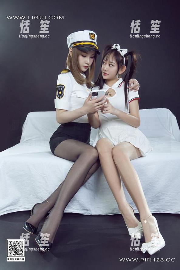 丽柜-钟情 丽柜 - “钟情”再添全套原图,三生三式的莲情待月,谁说只有白月光可以美?