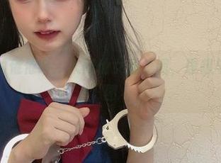 白睡衣下的倦倦喵：人间仙女的美图，理想与现实的拼图