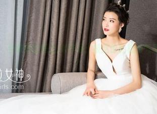 克拉女神 – 当依娜丝遇上JK作品：被这份轻松的气息圈粉了没？