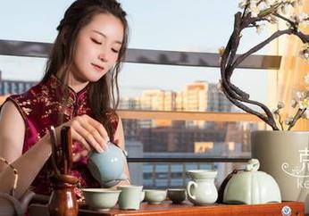 克拉女神 – 僮僮图集更新啦！你永远不知道办公室能有多美
