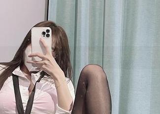 微密圈 – 兔宝妮to海边写真：这套图能让你觉得夏天不要太热！