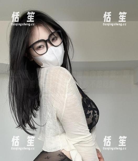 可爱的肉巴 微密圈 - 可爱的肉巴的清凉内衣套装:原图清新明快,套图让我不想眨眼