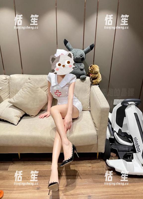 奔跑的晶骡子 微密圈 - 网盘里的美足奇迹,奔跑的晶骡子让你重新定义‘脚’模特!