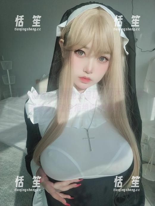 女主K 女主K的丝袜美图免费呈现,想不天天来看都难,谁会拒绝这种福利?