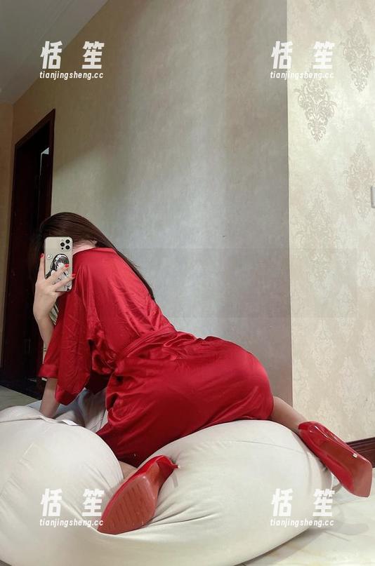 奶宝妹纸 微密圈 - 玛丽苏又怎么了?奶宝妹纸的学姐原图全集照样把我逗得不行!