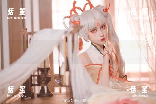 奶狮不咬人 一点小欲望,还有什么比“奶狮不咬人”的“玉藻前”写真更让人心动