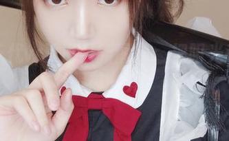 小仓千代w夏日最新图册：把阳光都晒得眼前一亮！