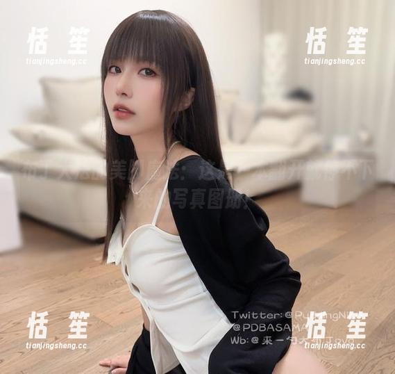 布丁大法 布丁大法的美脚魔法:这是一本翻开就停不下来的写真图册!
