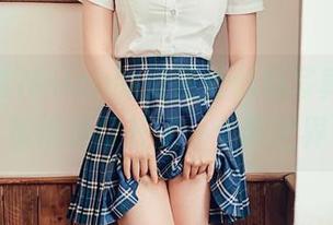 精选年年Nnian的爱丽丝仙境写真集，感觉像是打开了一个新世界