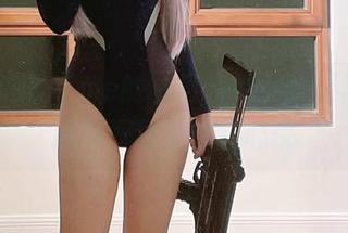 探秘弥美Mime的白粉色兔女郎图集，精选瞬间让你脸红心跳