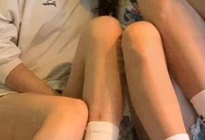 微密圈 – 无敌哒小姨妈的高清丝袜：让你忍不住想多看几眼的套图！