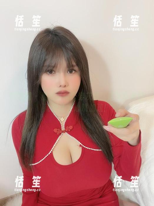 是可馨吖 微密圈 - 看是可馨吖穿灰丝:这写真资源简直让人心跳加速!