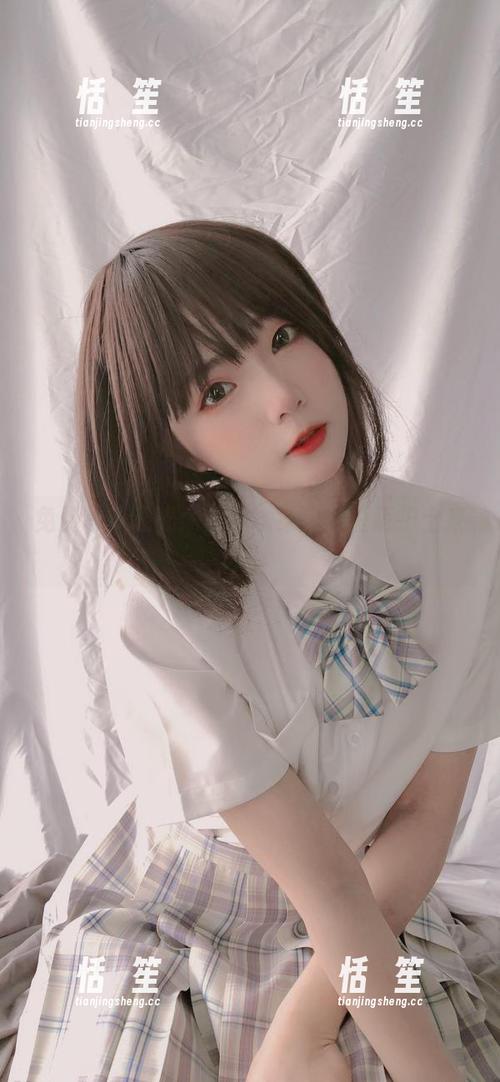 是青水 免费写真曝光:是青水身边的歪萌护士来啦!