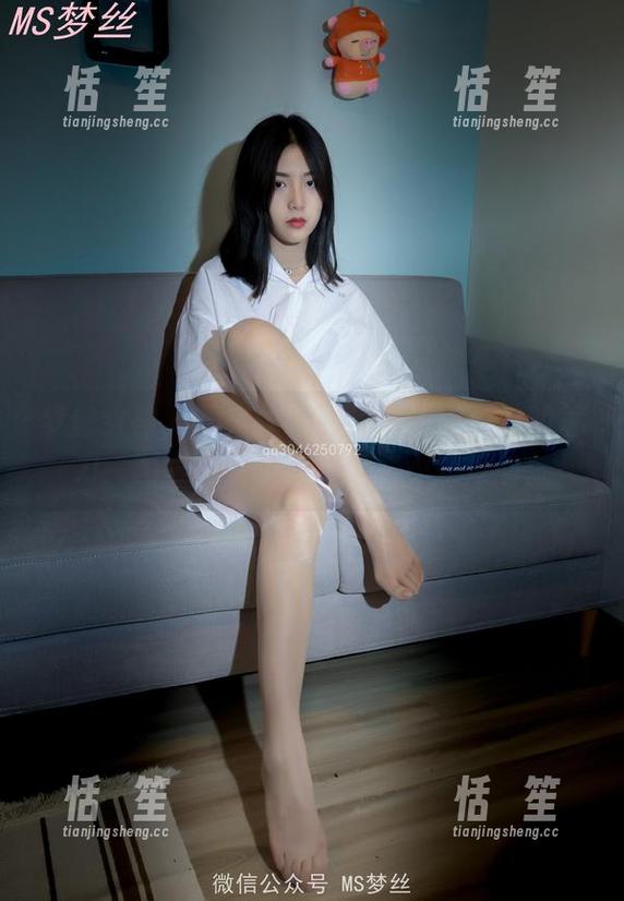 梦丝女神-李佳琪 梦丝女神 - 速来体验李佳琪甜甜萌妹的魅力,图包免费领取,心动不如行动!