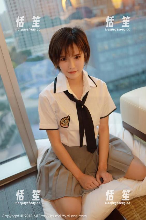 模范学院-Manuela玛鲁娜 模范学院 - 肉丝美图不止一张!Manuela玛鲁娜图包带你感受魅力四射