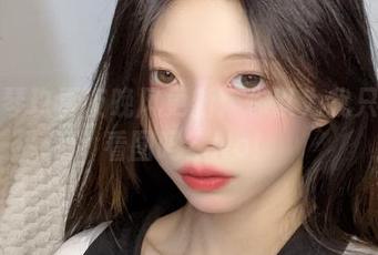 清青琴玖夏夜晚风更新：你以为我只是在看图吗？No！