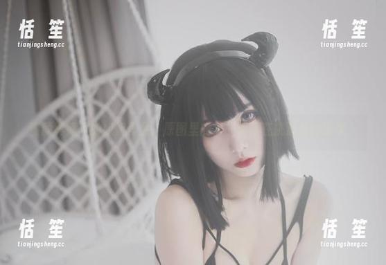 清颜真德秀 清颜真德秀的姐姐作品,原图里的每一帧都在挑逗我的眼球。
