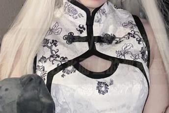 免费美图来袭！特软儿Sona的清纯，简直像阳光洒在水面上的那种感觉。
