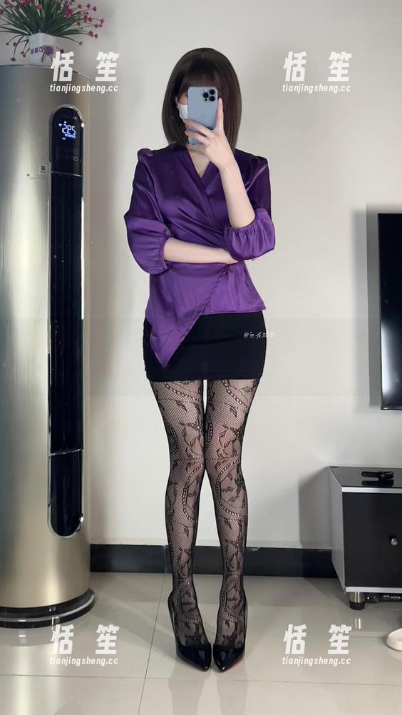 白龙猫女 微密圈 - 美图分享时间:白龙猫女的奶牛风情,谁说牛不能优雅?