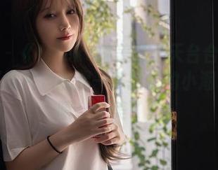 秀人网 – 《Mieko林美惠子天台合集》：一张张图片，掀起一阵回忆的小潮水，啧啧，太美了。