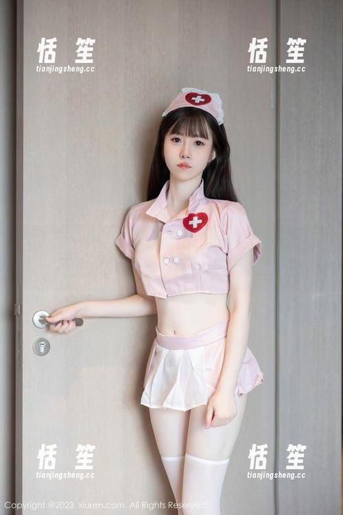 秀人网-Mieko林美惠子 秀人网 - Mieko林美惠子的裸足图集:一不小心就看了个遍,还想再看!