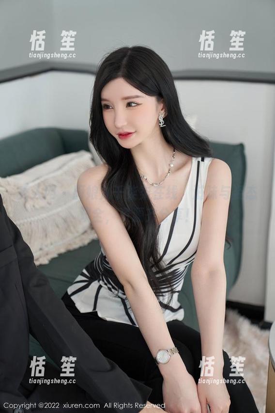 秀人网 - 厨娘九千柒柒在线，滋味与姿态双全，资源齐分享！