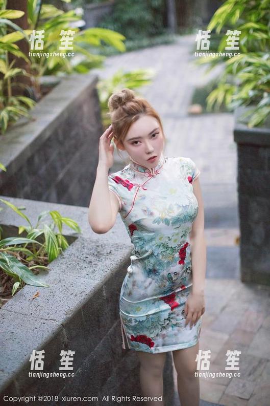 秀人网-奈汐酱nice 秀人网 - 飞向奈汐酱nice空姐的免费图包,可能会让你的心上升更高噢!