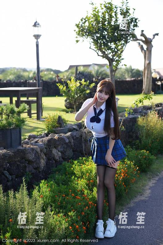 秀人网-徐安冉miki 秀人网 - 什么?徐安冉miki的校服写真居然是无圣光的,准备好了吗,来点惊喜吧!