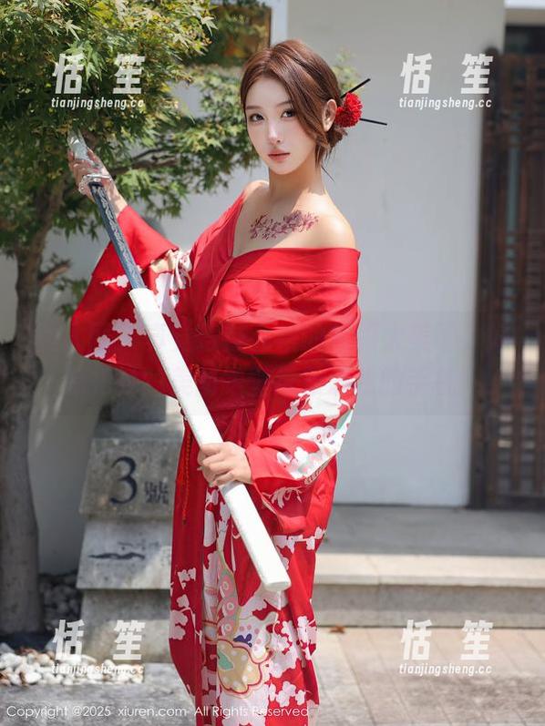 秀人网-戴允祺 秀人网 - 真觉得戴允祺的礼服太美了,好想把她的美图跟壁纸放满我的手机!