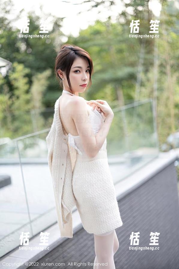秀人网-梦灵儿Mini 秀人网 - 如果你还没看过梦灵儿Mini女孩合集,那你真的错过了“文艺气息”壁纸的精华呀