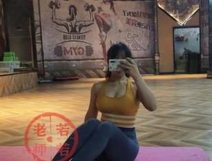 微密圈 – 若若老师的水手服：私房图集里那些意想不到的小惊喜！
